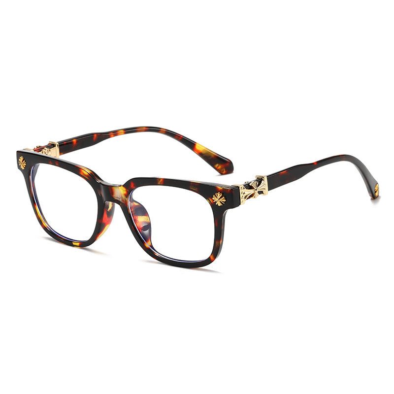 Stud Glasses